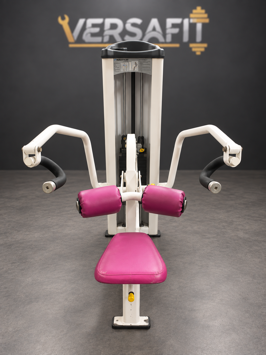 Nautilus Studio Tricep