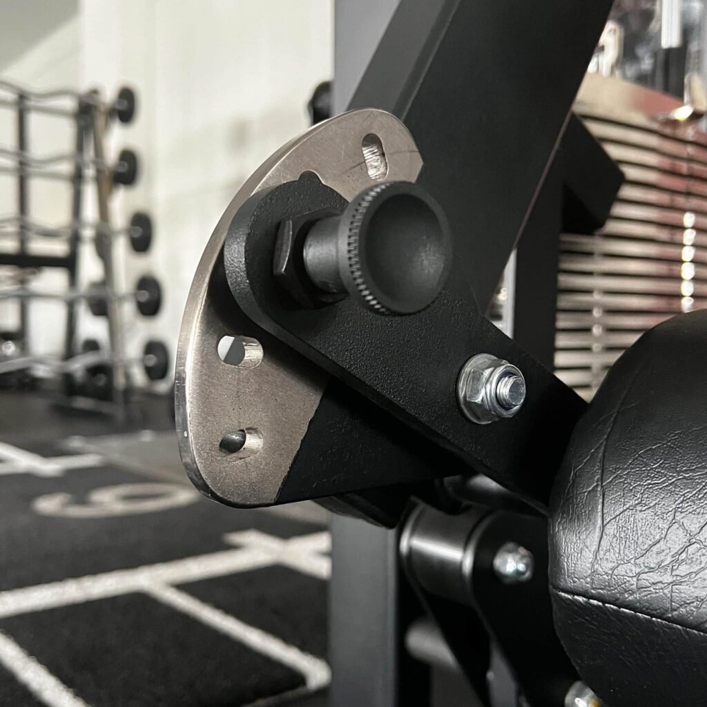 Gymleco 340R Leg Extension, Adjustable, Image 3