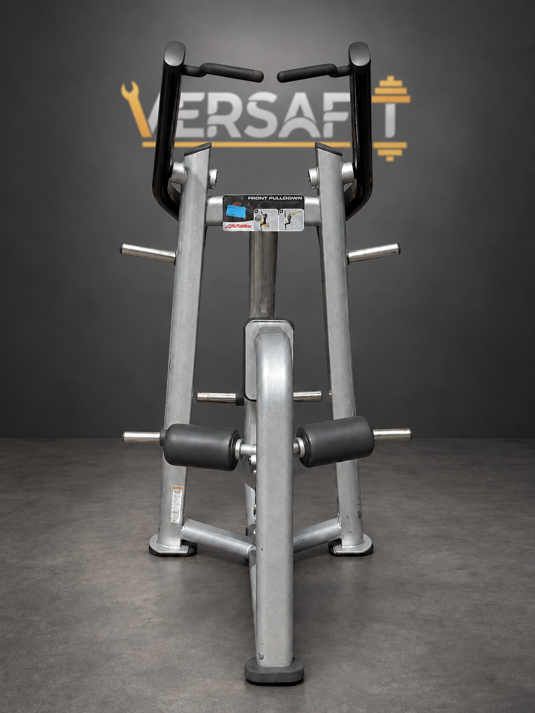Life Fitness Signature Plate Loaded Front Pulldown